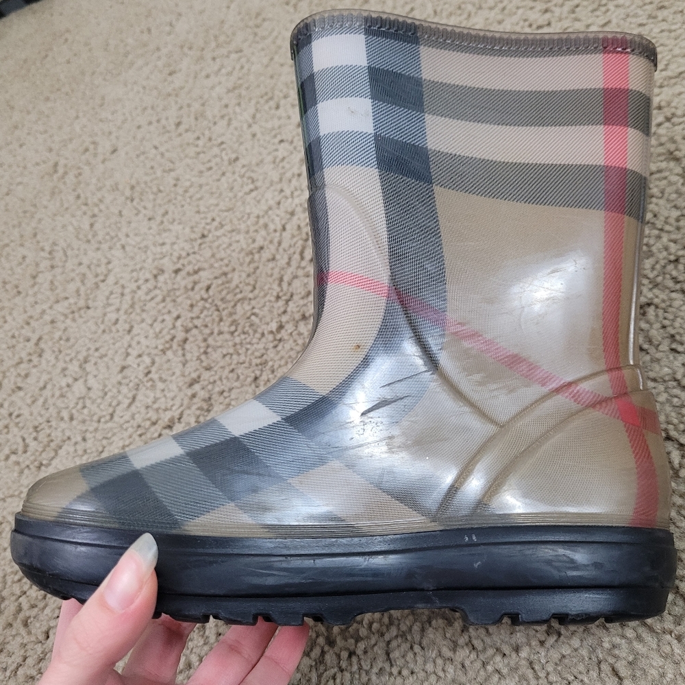 Burberry Rain Boots - Picture 11 of 11
